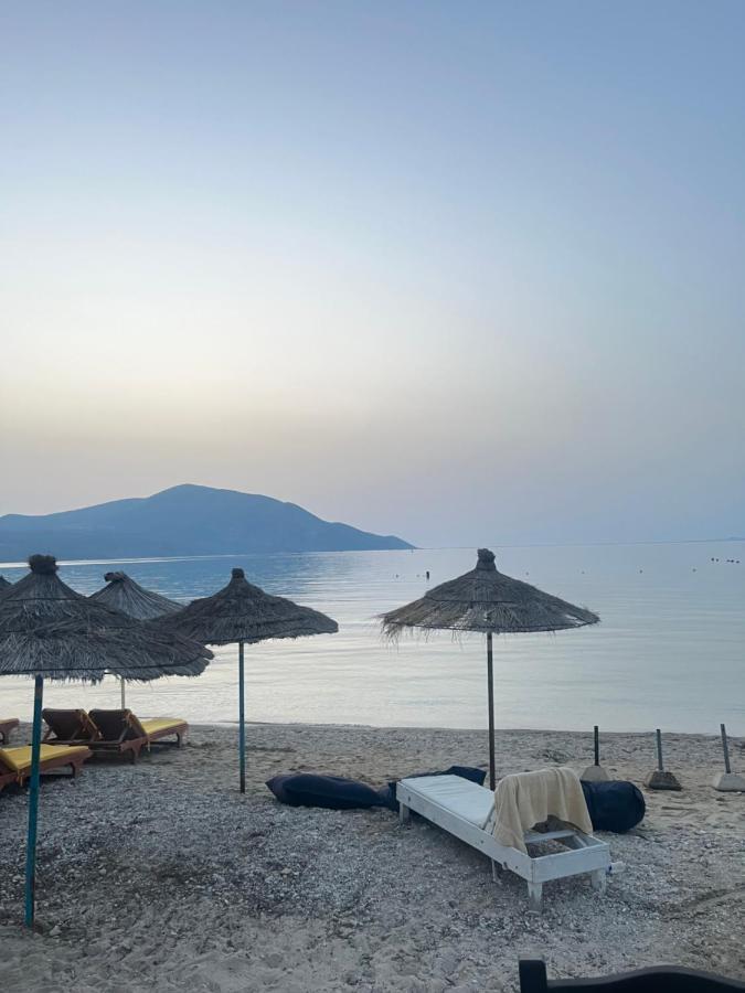 Miqt Beach - Bungalows Орикум Экстерьер фото